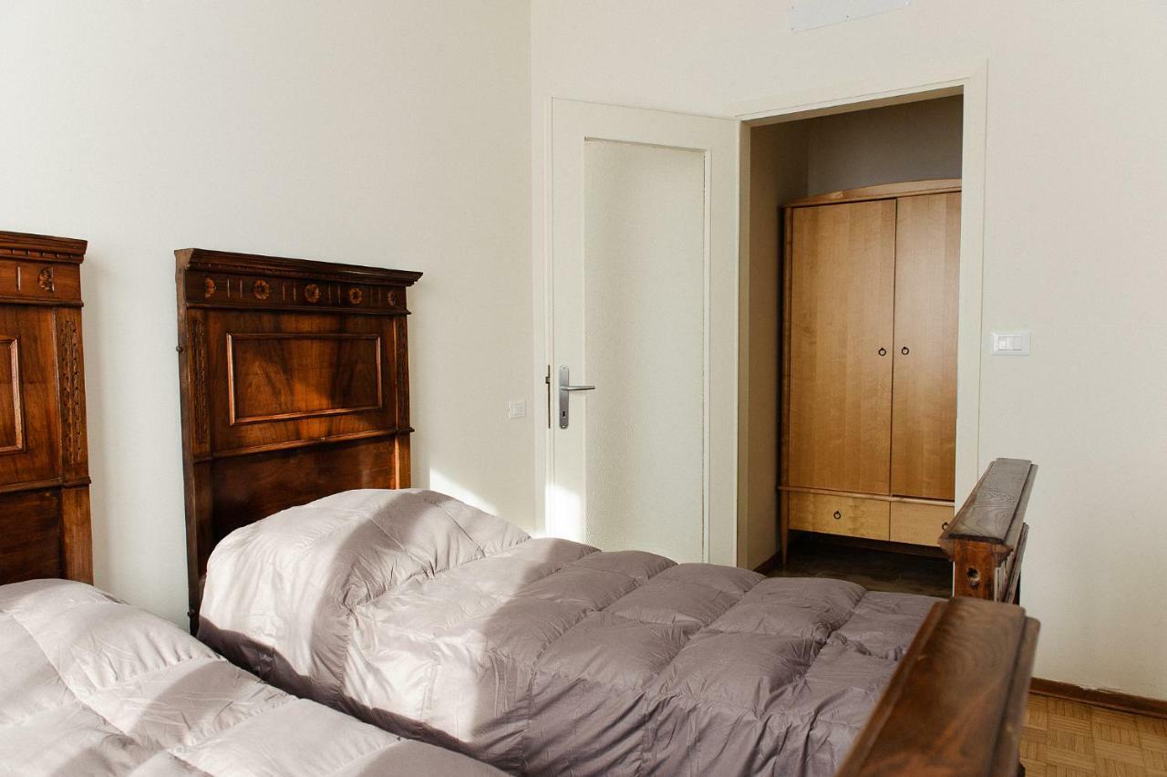 Da Olga Apartment Desenzano del Garda Bagian luar foto