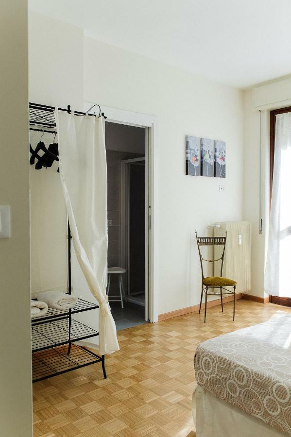 Da Olga Apartment Desenzano del Garda Bagian luar foto